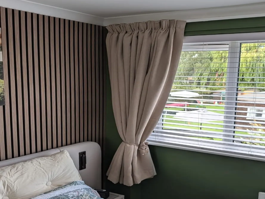 Curtains and blinds fitting