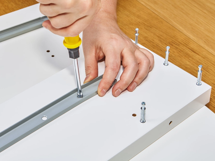 Flat pack assembly