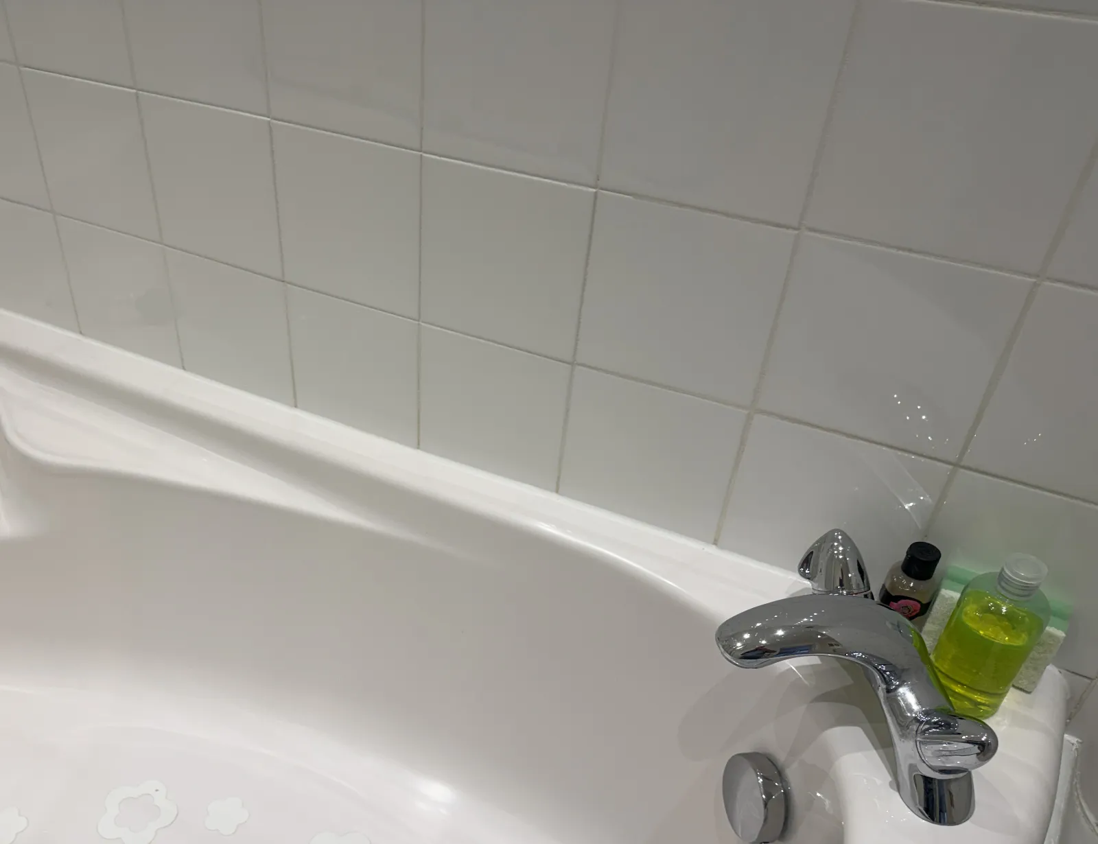 Bathroom tiles after repair