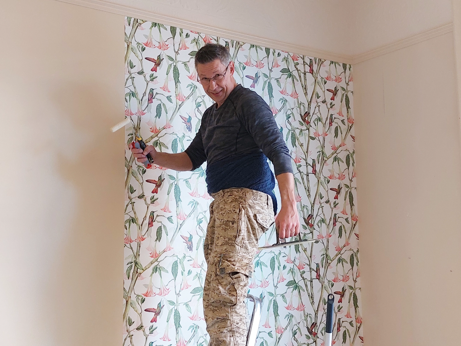 Wallpapering work