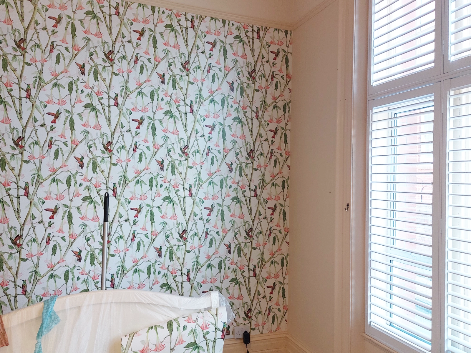 Finished wallpapering