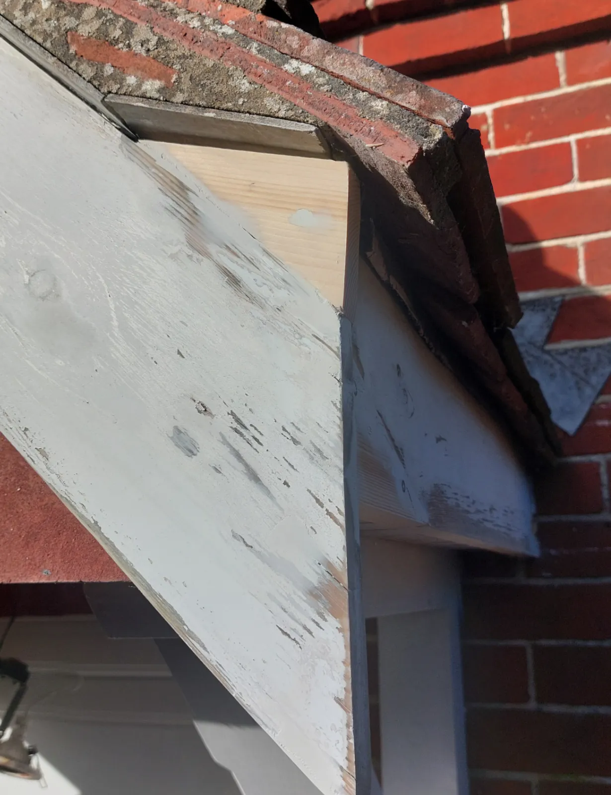 Porch soffit repair
